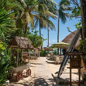 Casa Colibri 4*, Playa del Carmen México